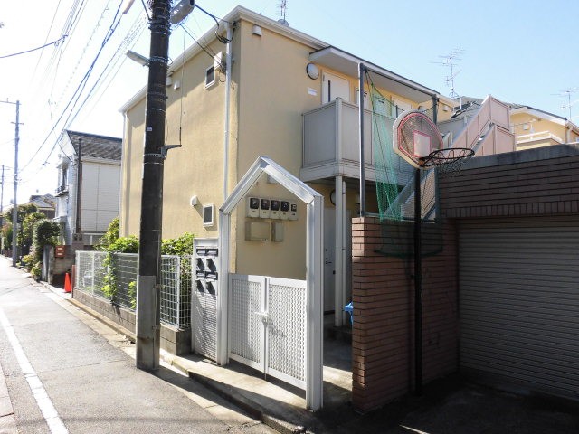 目黒区中目黒３丁目 【賃貸居住】アパート