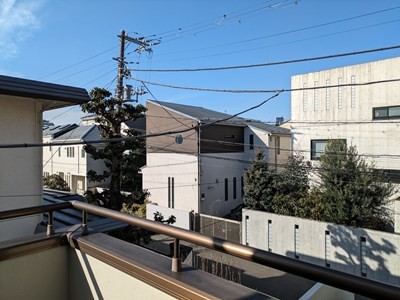 下馬の低層住宅地の眺望。開放感があります。