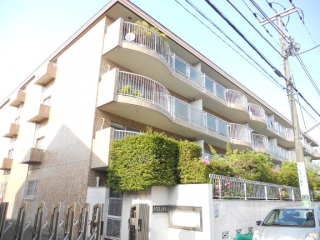 世田谷区中町４丁目 【賃貸居住】マンション