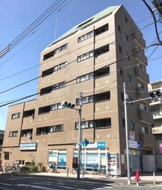 世田谷区北沢４丁目 【賃貸居住】マンション