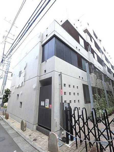 世田谷区三軒茶屋１丁目 【賃貸居住】マンション