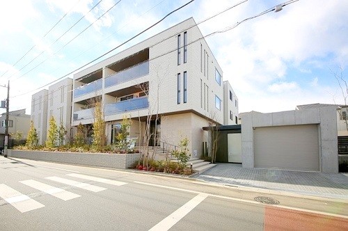 世田谷区深沢７丁目 【賃貸居住】マンション