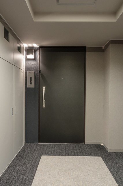 ※写真は同タイプ住戸です。(玄関)