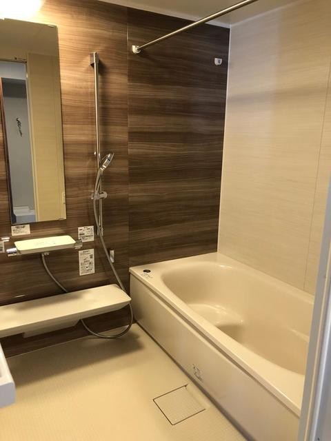 ※写真は同タイプ住戸です。(風呂)