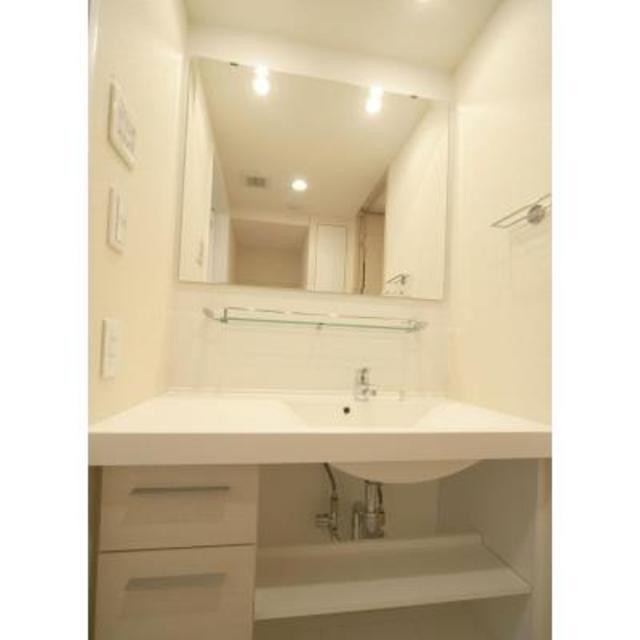 ※写真は同タイプ住戸です。(内装)