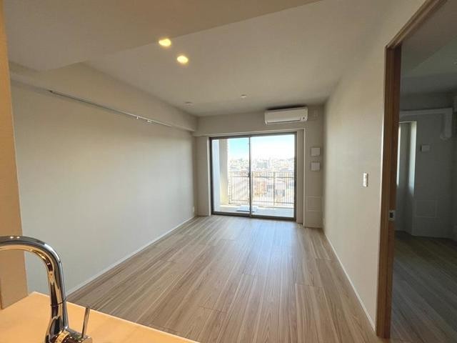 ※写真は同タイプ住戸です。(居間)