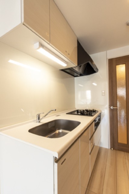 ※写真は同タイプ住戸です。(キッチン)