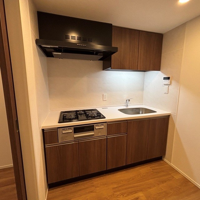 ※写真は同タイプ住戸です。(キッチン)