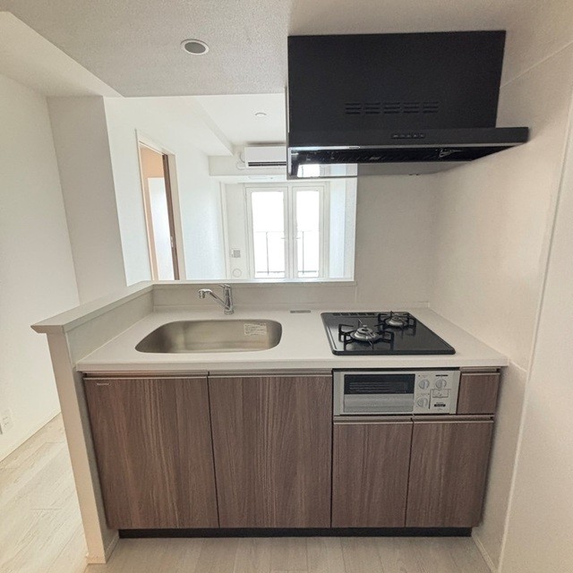 ※写真は同タイプ住戸です。(キッチン)