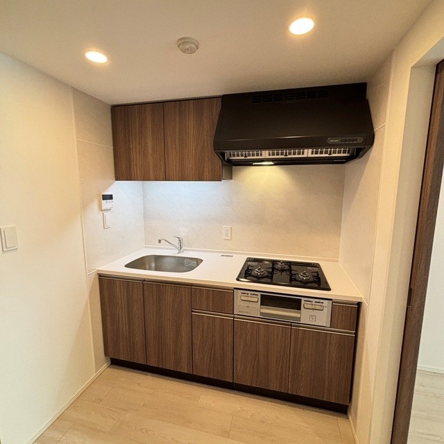 ※写真は同タイプ住戸です。(キッチン)