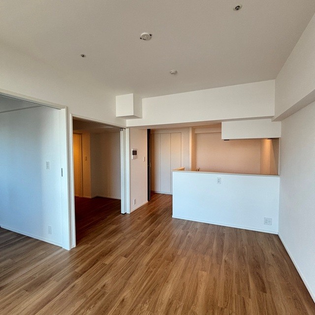 ※写真は同タイプ住戸です。(居間)