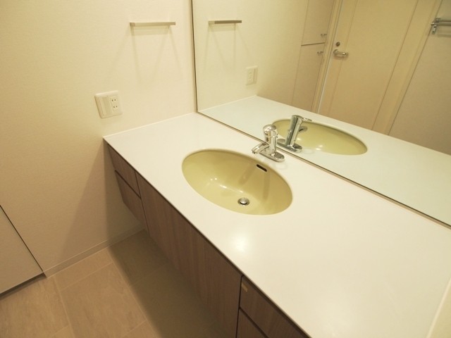 ※写真は同タイプ住戸です。(内装)