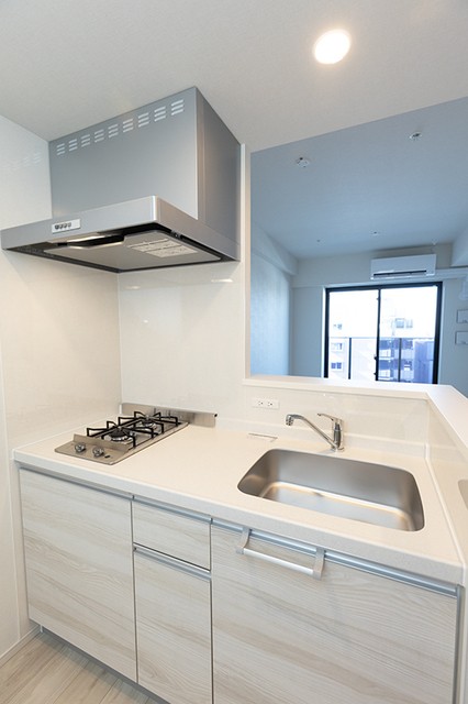 ※写真は同タイプ住戸です。(キッチン)