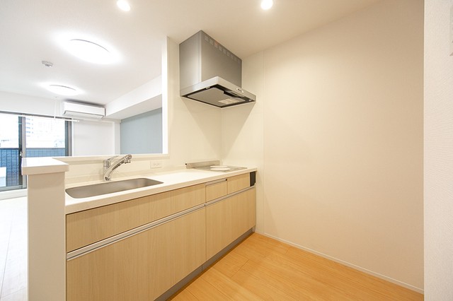 ※写真は同タイプ住戸です。(キッチン)