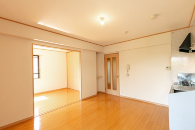 ※写真は同タイプ住戸です。(居間)