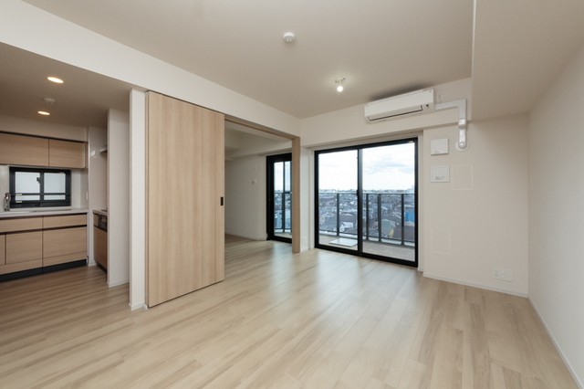 ※写真は同タイプ住戸です。(居間)