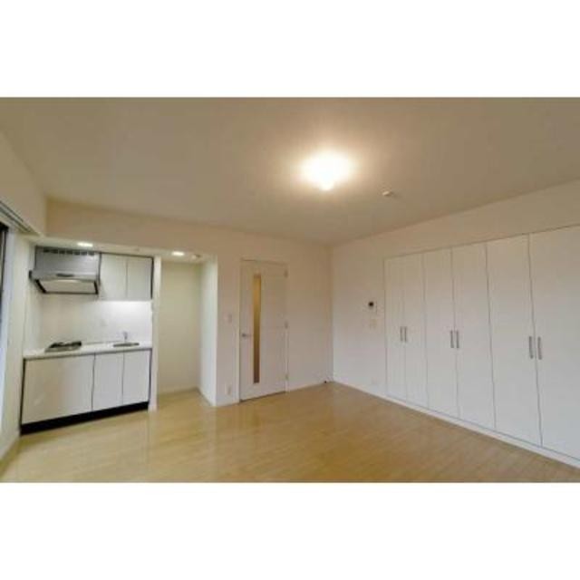 ※写真は同タイプ住戸です。(居間)