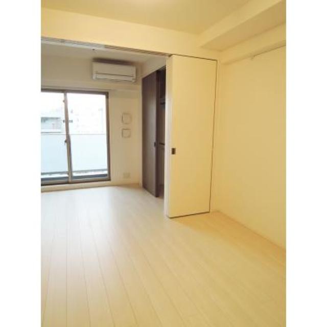 ※写真は同タイプ住戸です。(居間)