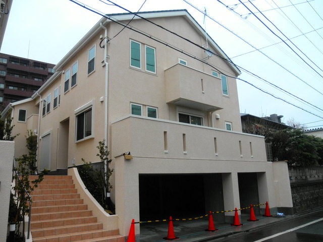 目黒区柿の木坂３丁目 【賃貸居住】テラスハウス