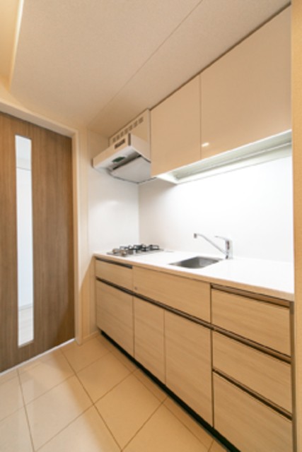 ※写真は同タイプ住戸です。(キッチン)