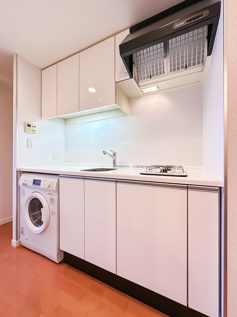 ※写真は同タイプ住戸です。(キッチン)