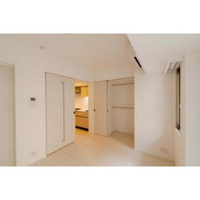 ※写真は同タイプ住戸です。(居間)