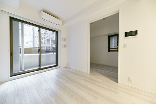 ※写真は同タイプ住戸です。(居間)