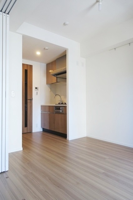 ※写真は同タイプ住戸です。(居間)