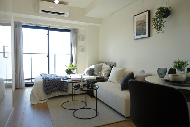 ※写真は同タイプ住戸です。(居間)