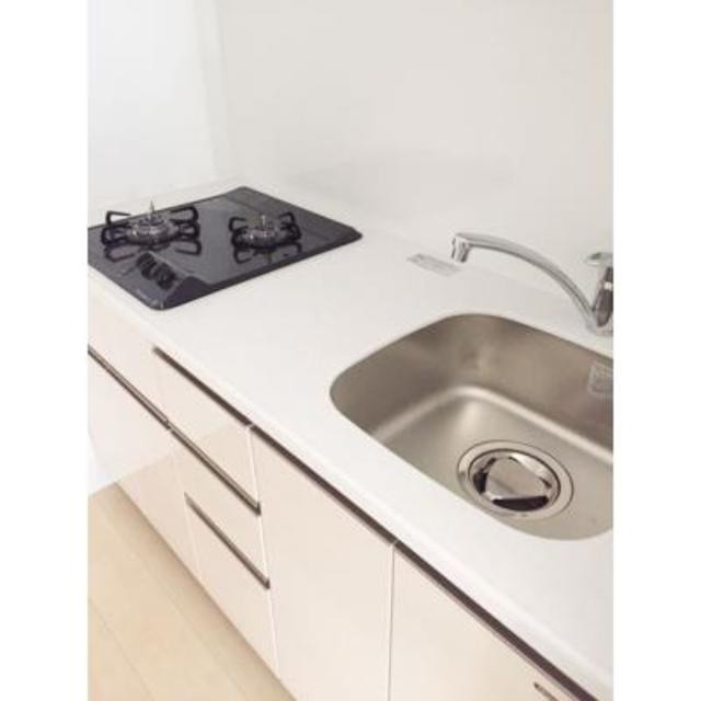 ※写真は同タイプ住戸です。(キッチン)