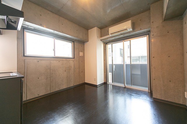 ※写真は同タイプ住戸です。(居間)