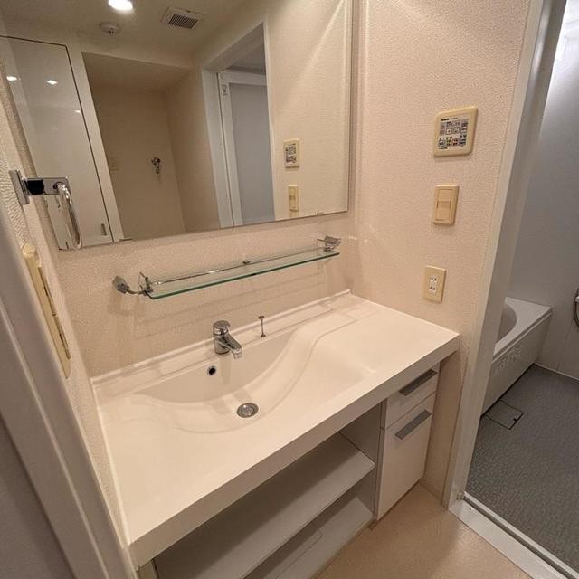 ※写真は同タイプ住戸です。(内装)