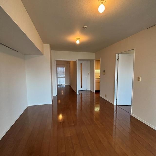 ※写真は同タイプ住戸です。(居間)