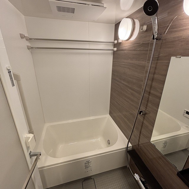 ※写真は同タイプ住戸です。(風呂)