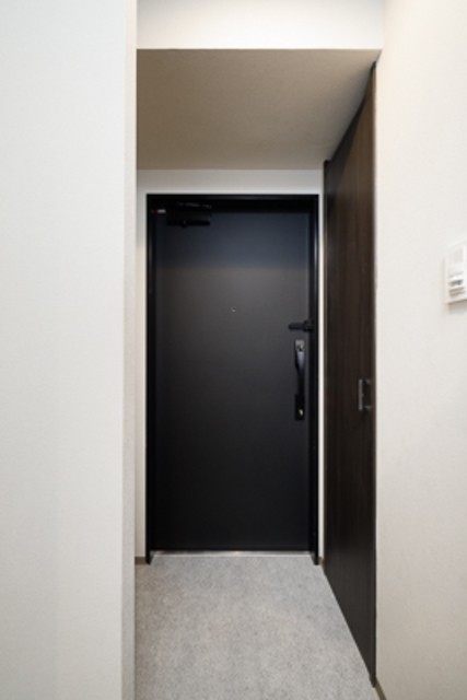 ※写真は同タイプ住戸です。(玄関)