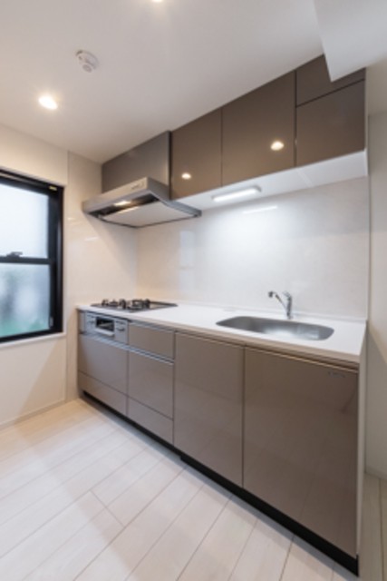 ※写真は同タイプ住戸です。(キッチン)