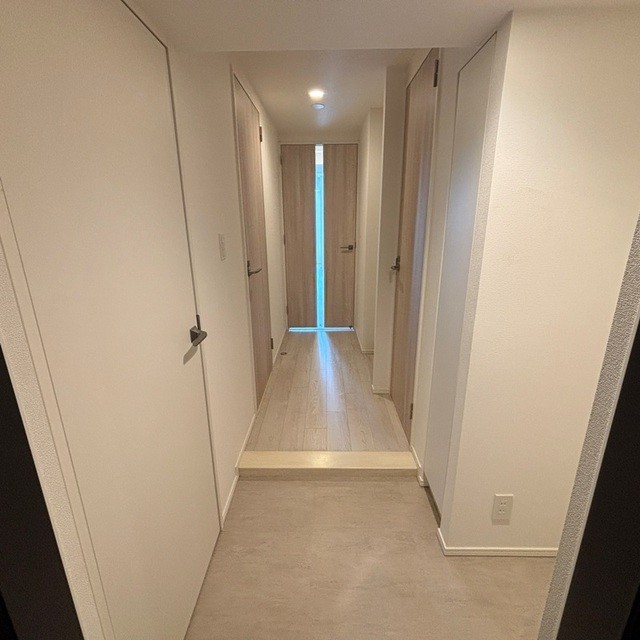 ※写真は同タイプ住戸です。(玄関)