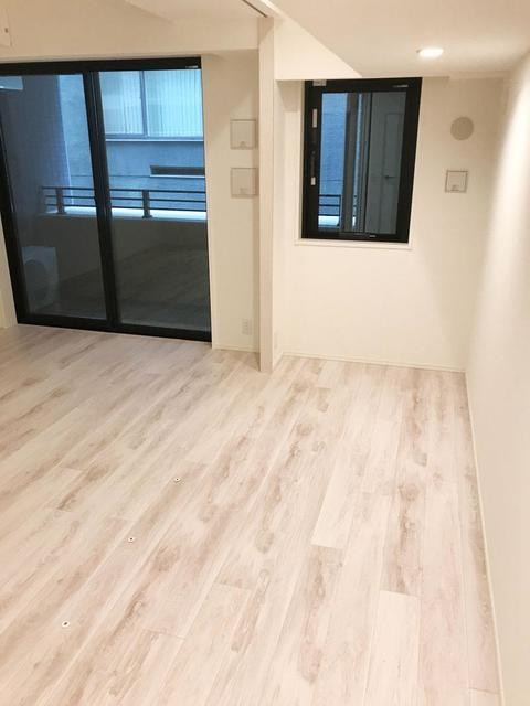 ※写真は同タイプ住戸です。(居間)