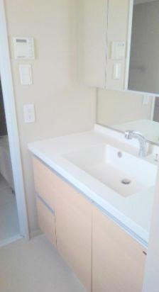 ※同仕様写真含む(内装)