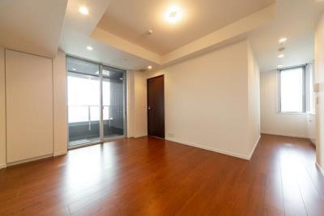 ※写真は同タイプ住戸です。(居間)