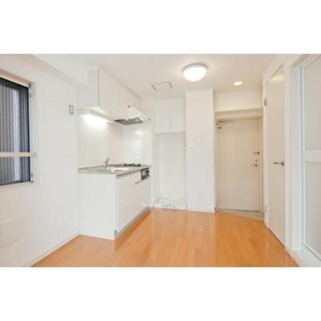 ※写真は同タイプ住戸です。(居間)