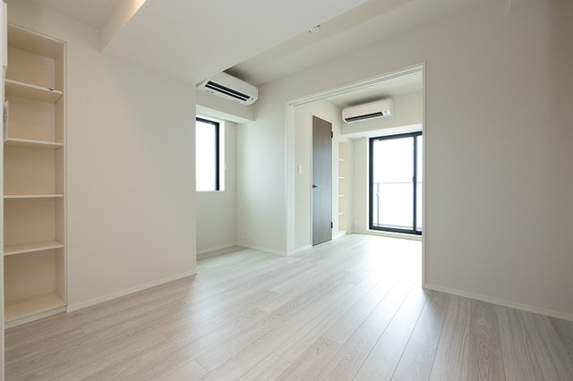 ※写真は同タイプ住戸です。(居間)