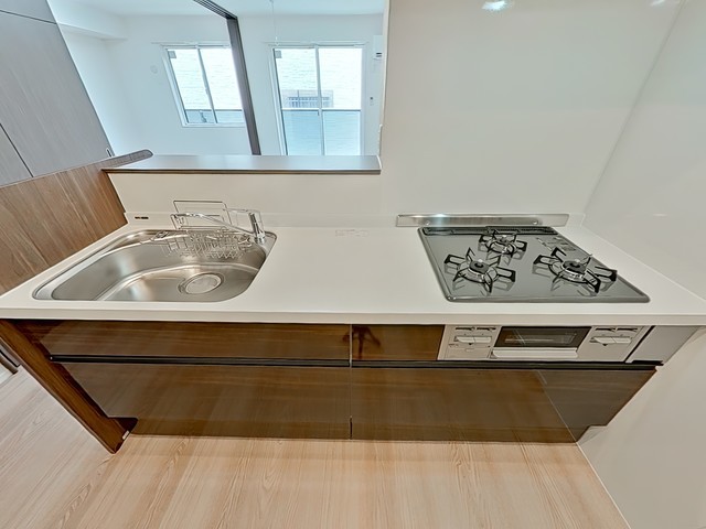 ※写真は同タイプ住戸です。(キッチン)