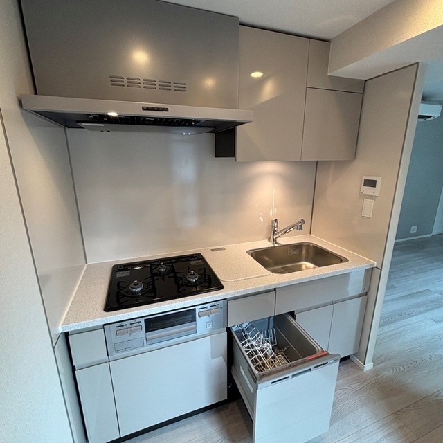 ※写真は同タイプ住戸です。(キッチン)