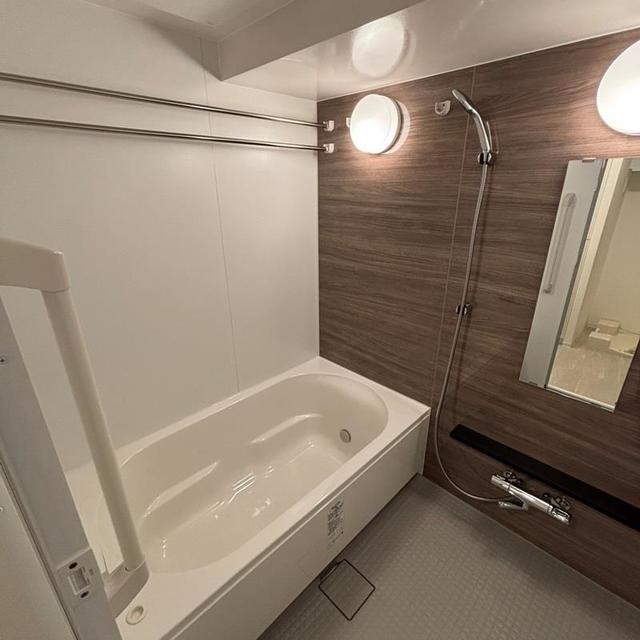 ※写真は同タイプ住戸です。(風呂)