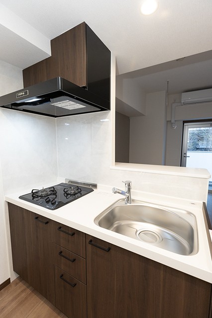 ※写真は同タイプ住戸です。(キッチン)