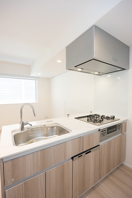 ※写真は同タイプ住戸です。(キッチン)