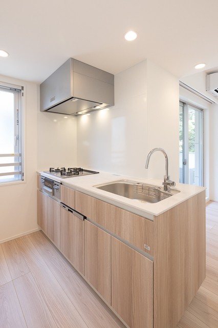 ※写真は同タイプ住戸です。(キッチン)