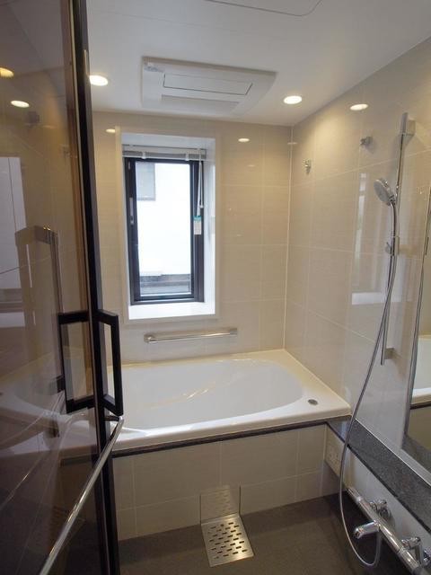 ※写真は同タイプ住戸です。(風呂)