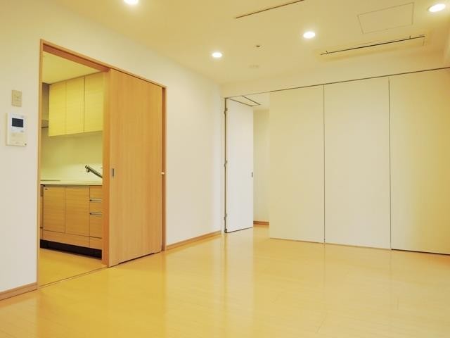 ※写真は同タイプ住戸です。(居間)